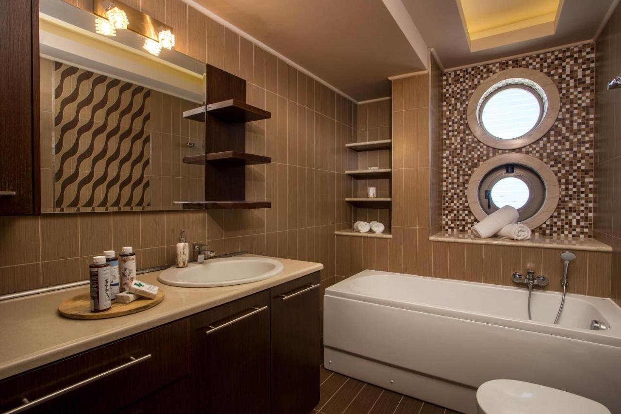 Des & Coo Luxury Villa With Private Pool 팔리라키 외부 사진