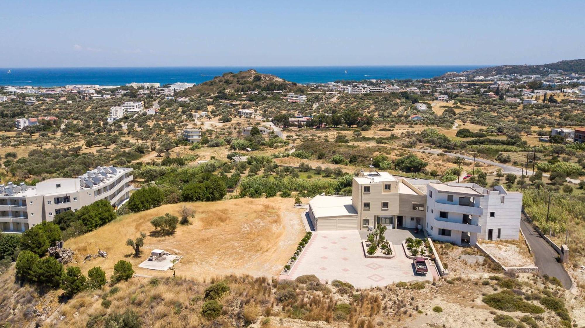 Des & Coo Luxury Villa With Private Pool 팔리라키 외부 사진